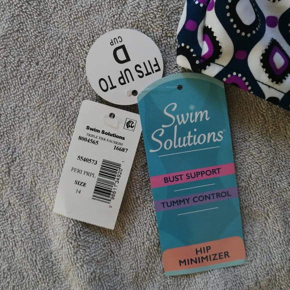 NWT Swim Solutions one-piece swimsuit - Picture 4 of 4